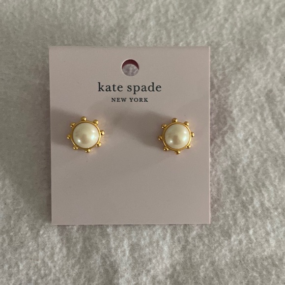 Kate Spade Flying Colors Pearl and Gold Stud Earrings - Picture 5 of 8